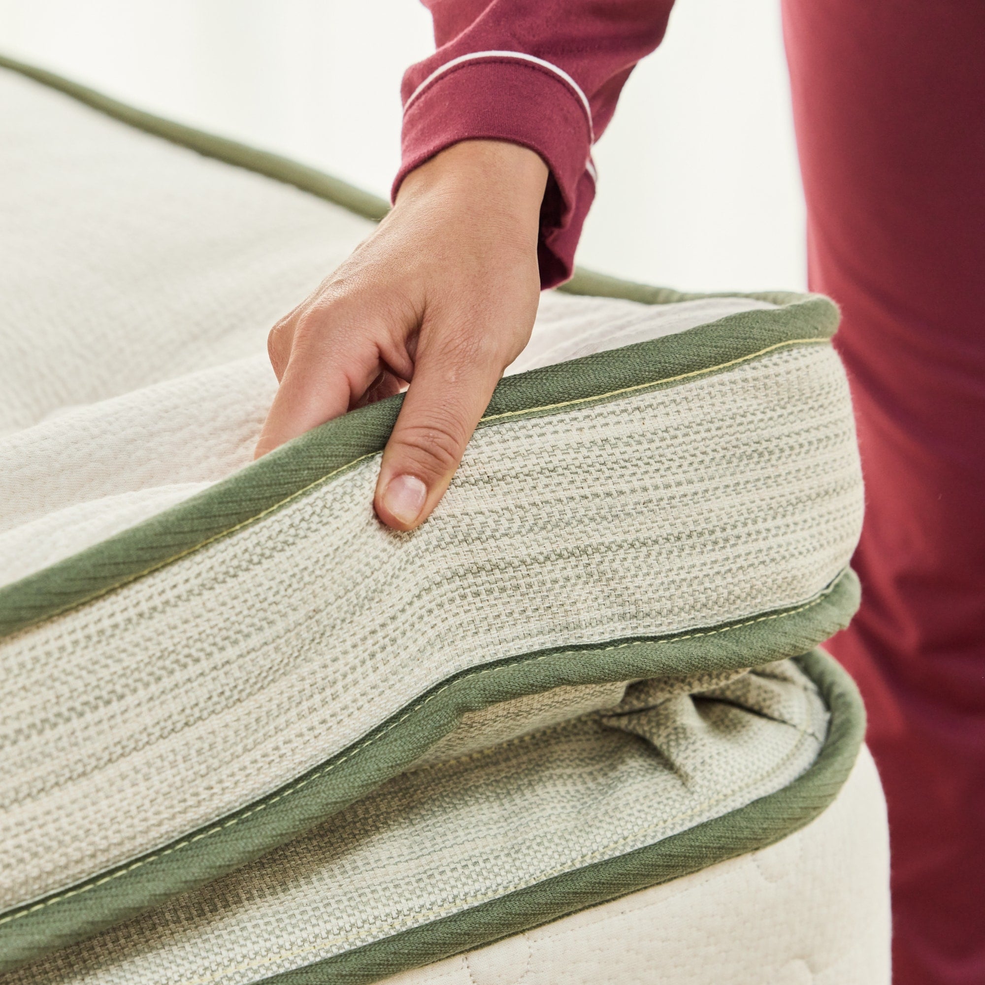 Avocado_Ultra-Plush_Mattress_0145.jpg