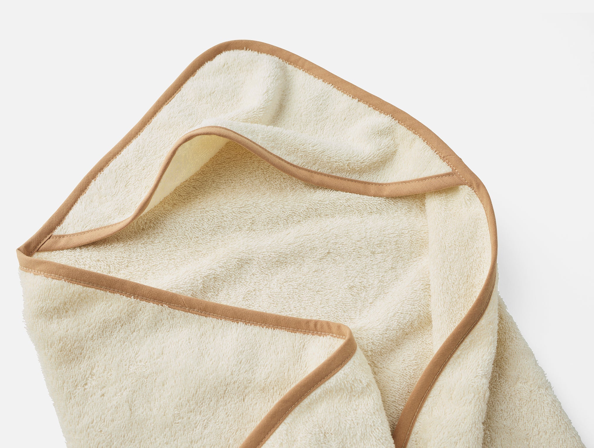 FA24_CloudLoomOrganic_BabyHoodedTowelSet_UndyedwGinger_B_2762_08080451-e58f-4285-8bf9-fef1798dd945.jpg