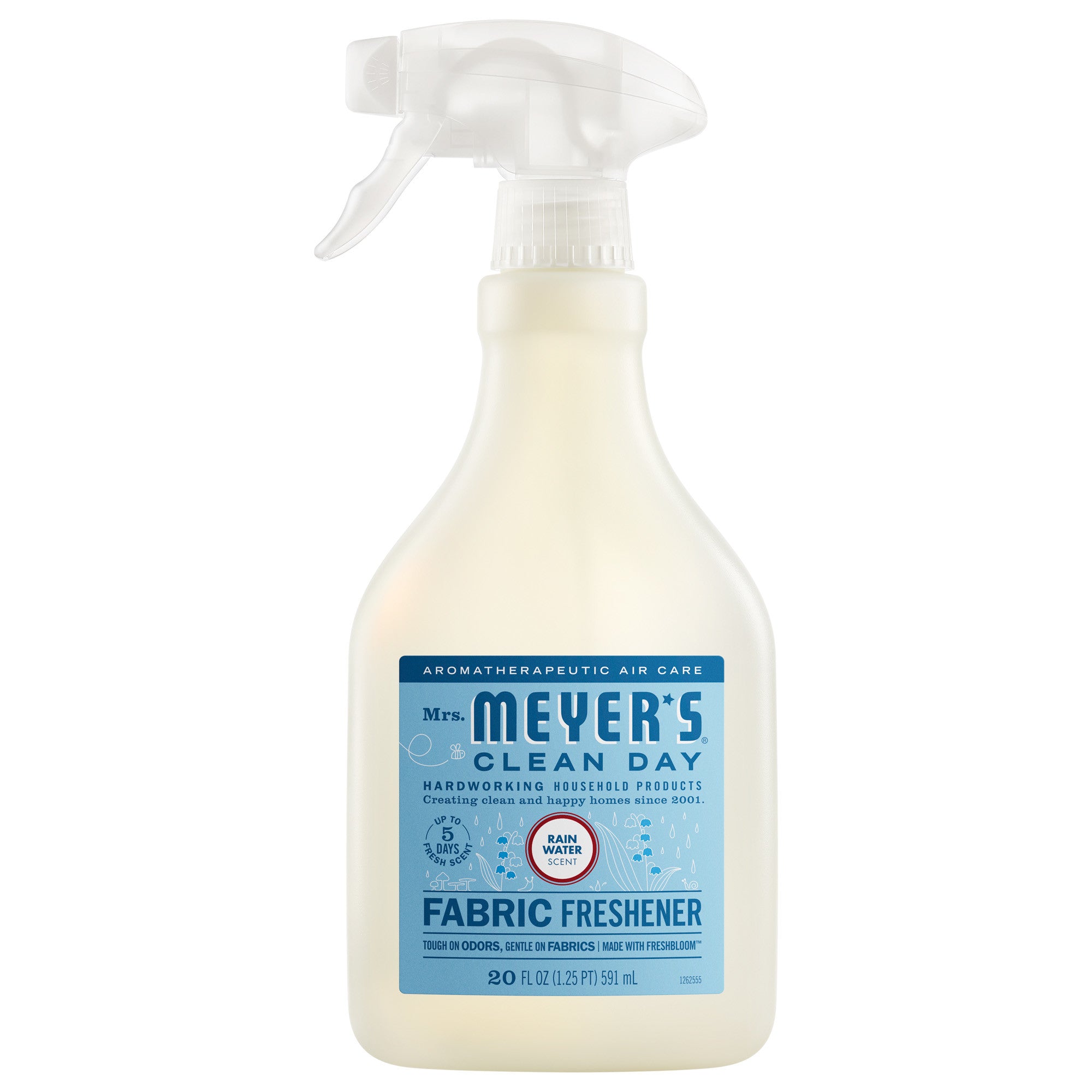 FabricFreshenerSprayRainWater.jpg