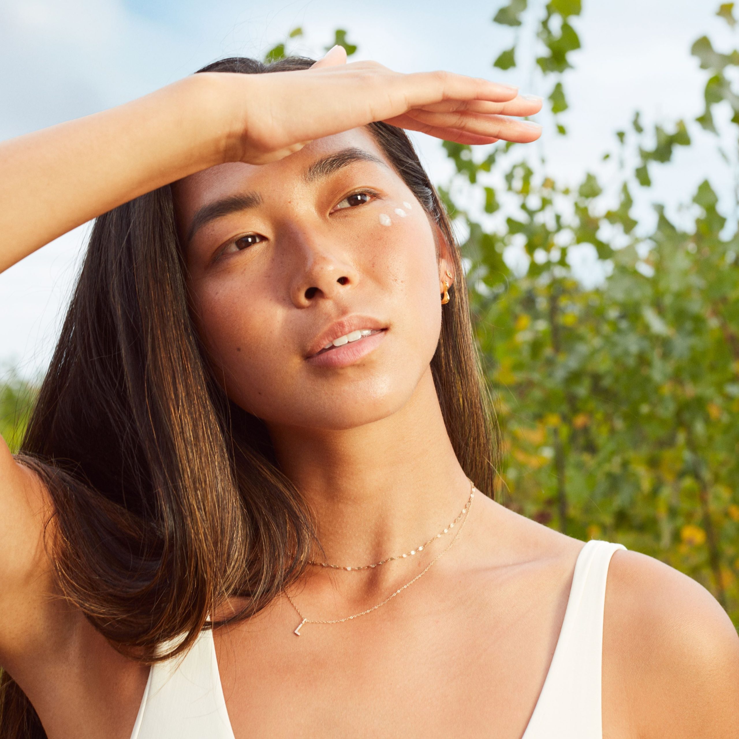 FirstLightVitaminC_CaffeineEyeCream_628110639042_Model.jpg