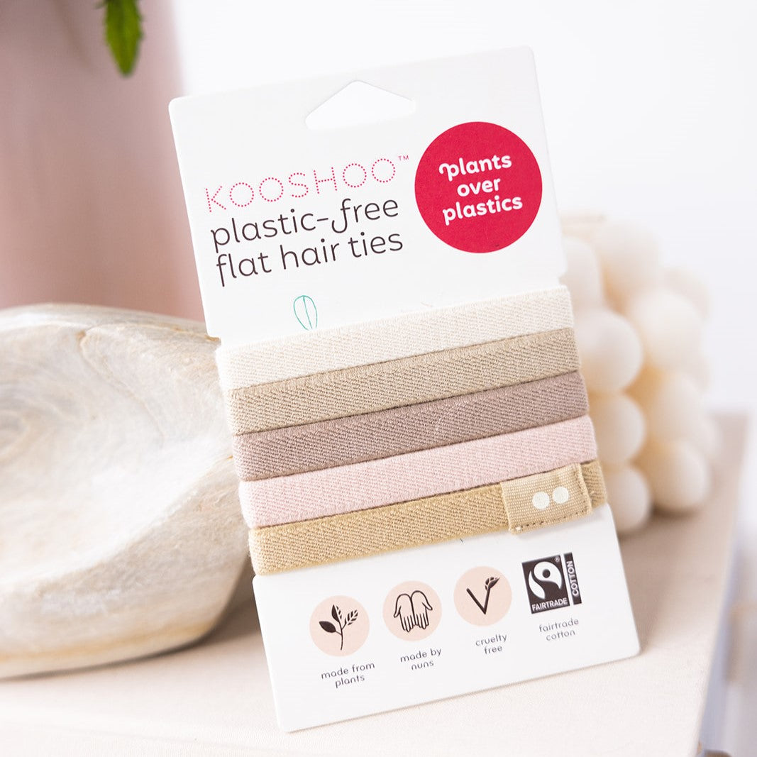 KOOSHOO_1101LILBLD_Plastic-free_Flat_Hair_Ties_Blond_LIFESTYLE3.jpg