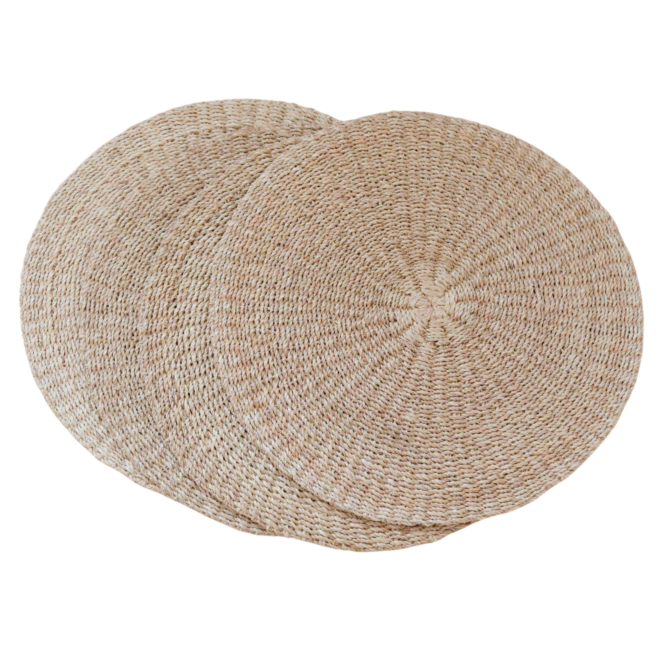 LIKHA_380015_Abaca-Round-Placemats-s2_Natural.jpg