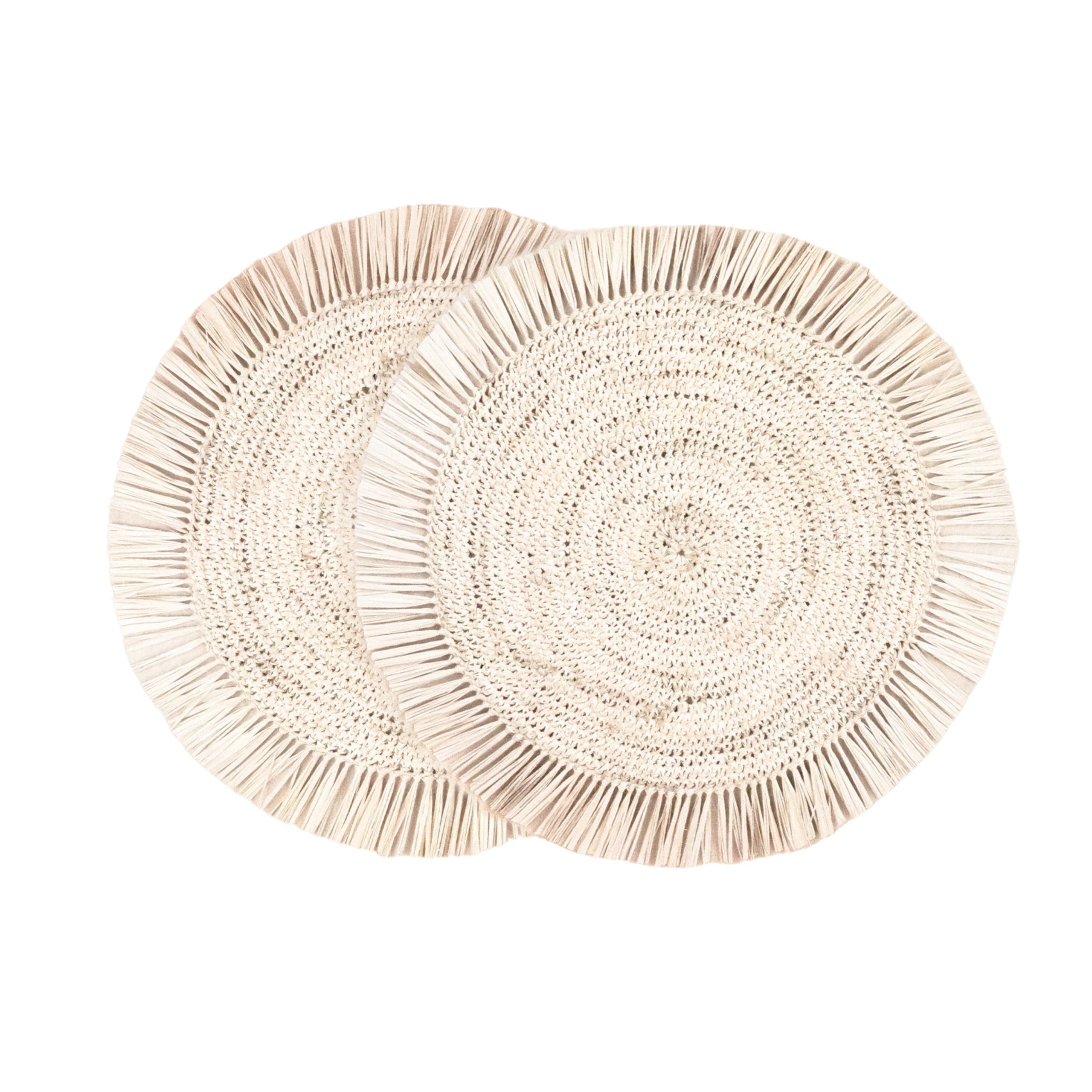 LIKHA_380017_Raffia-Fringe-Placemats-s2_Natural.jpg