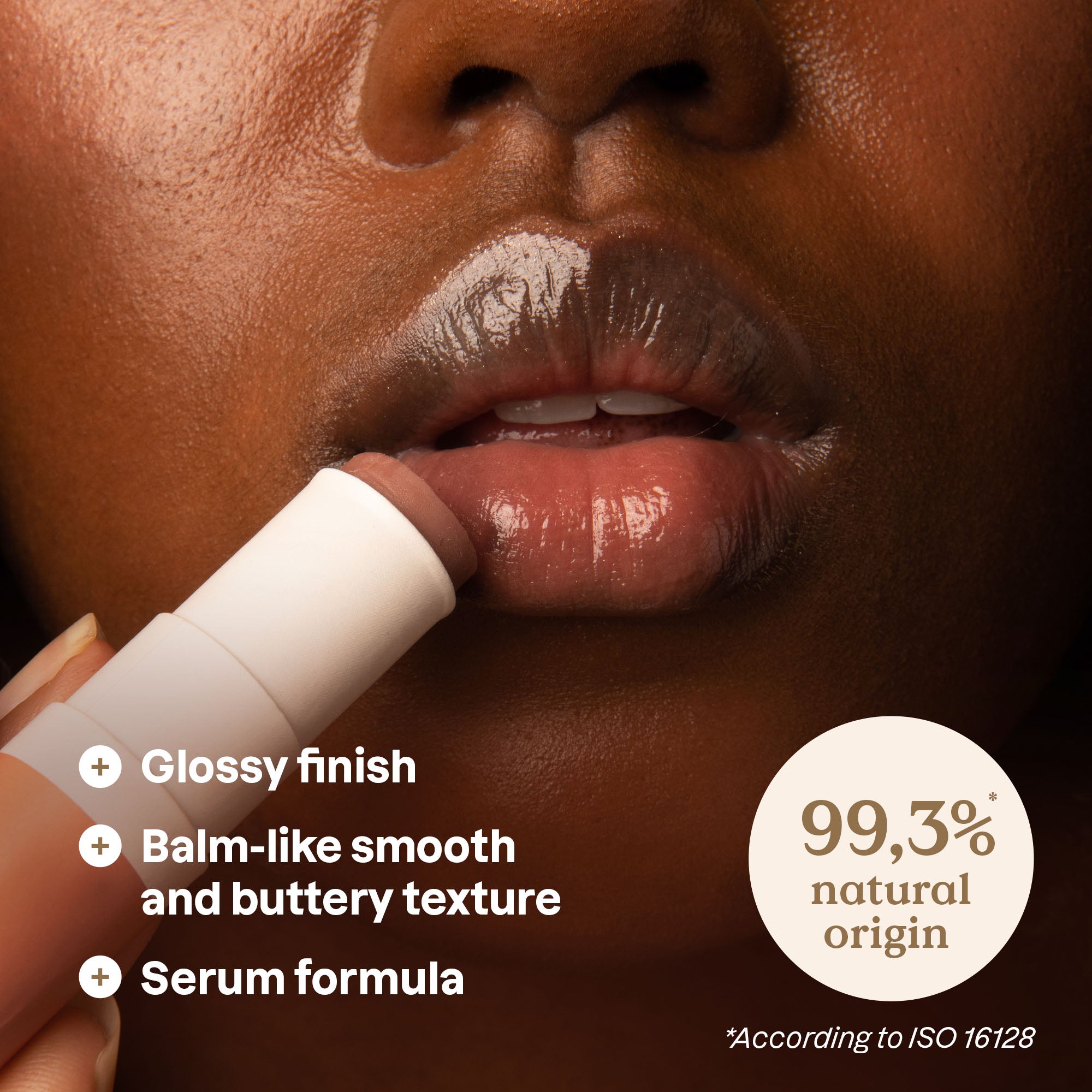 OC_LipGloss_Lifestyle-Ginger_EN.jpg
