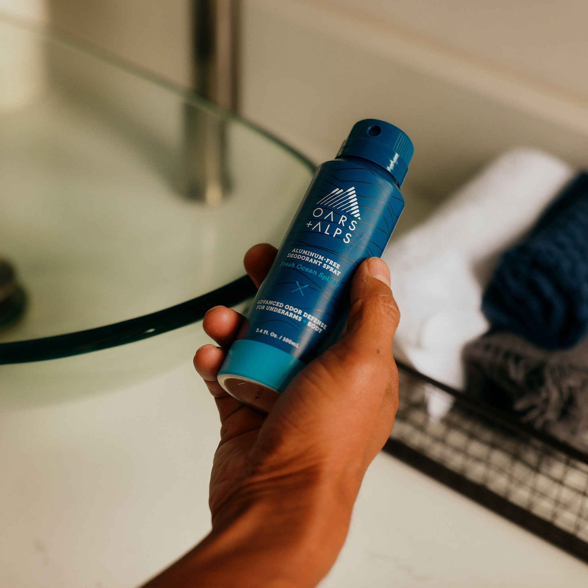 OarsAlps_DeoSpray_FreshOceanSplash_lifestyle_4.jpg