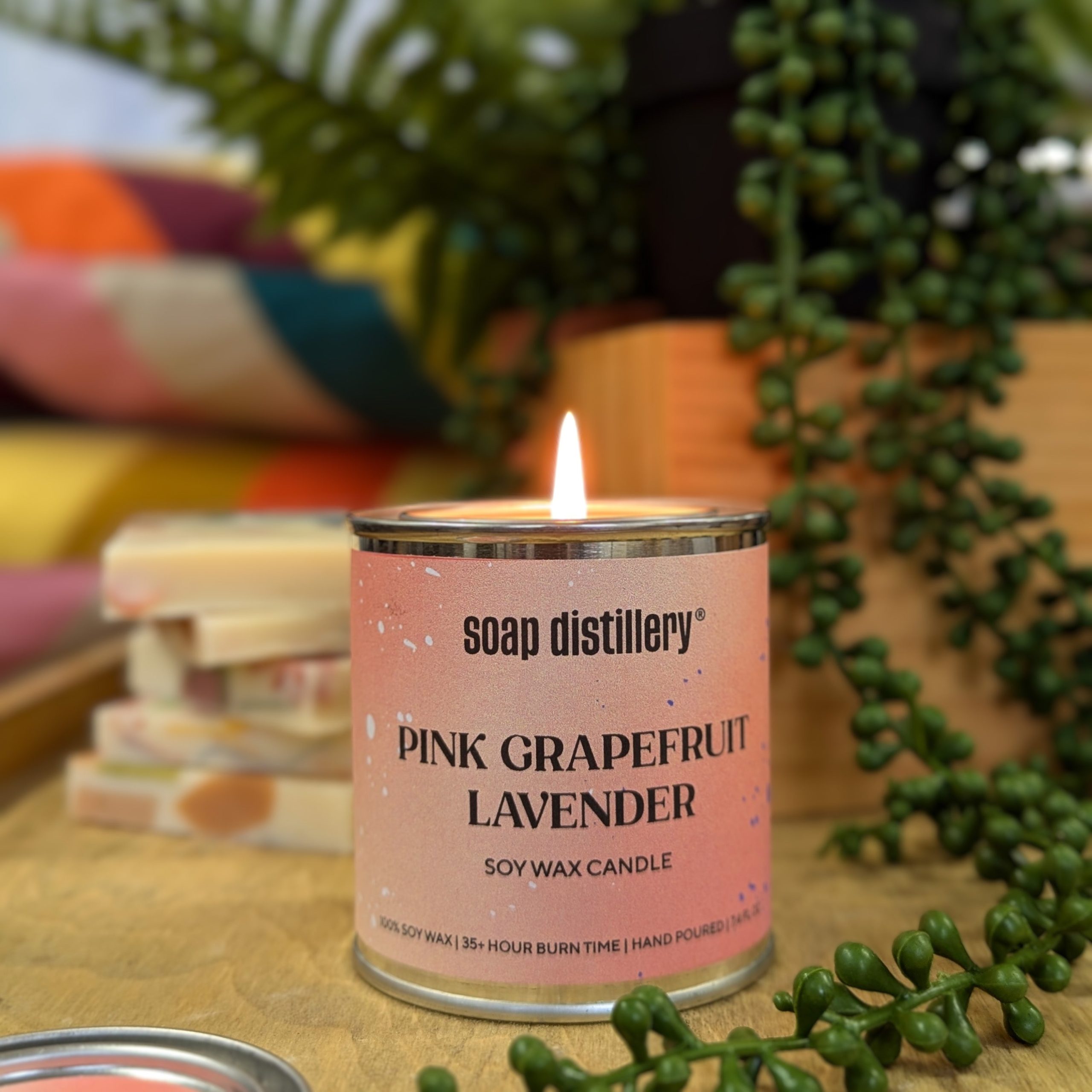 SD_candle_PGL_lifestyle.jpg
