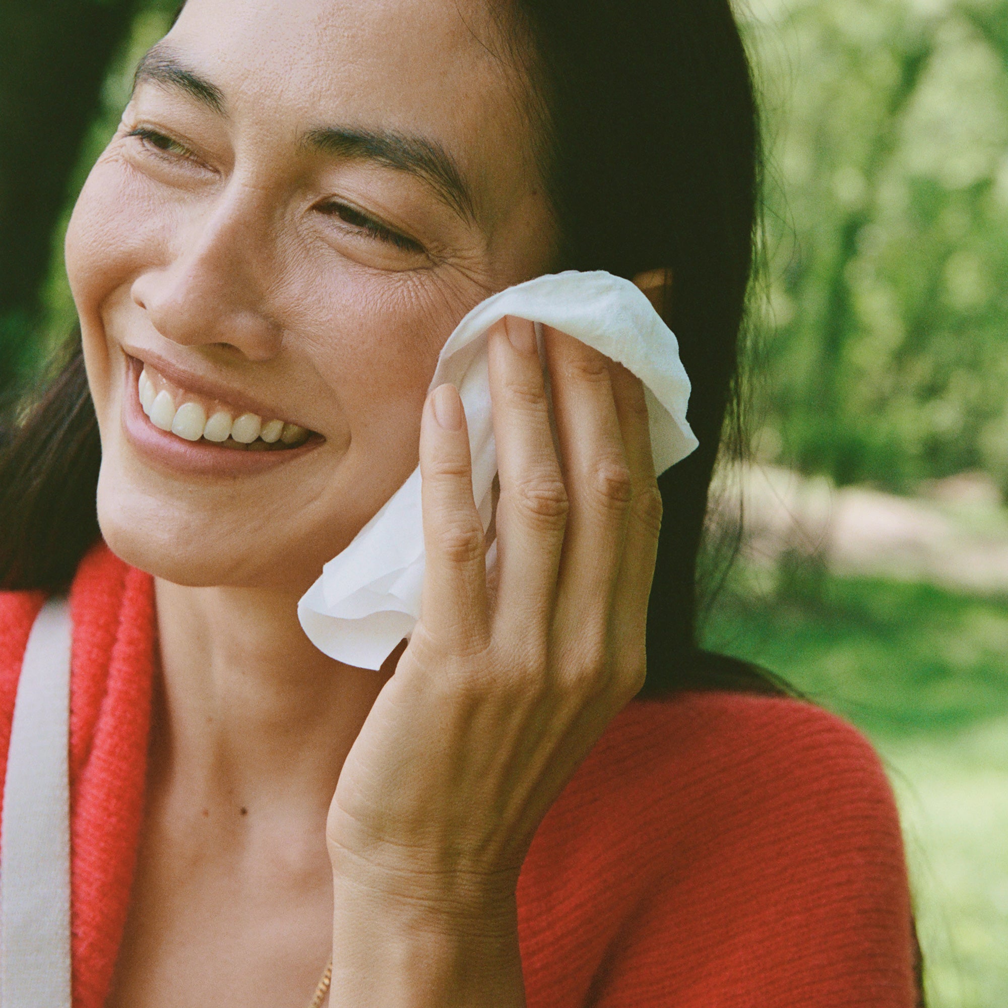 UrsaMajor_EssentialFaceWipes20ct_4.jpg