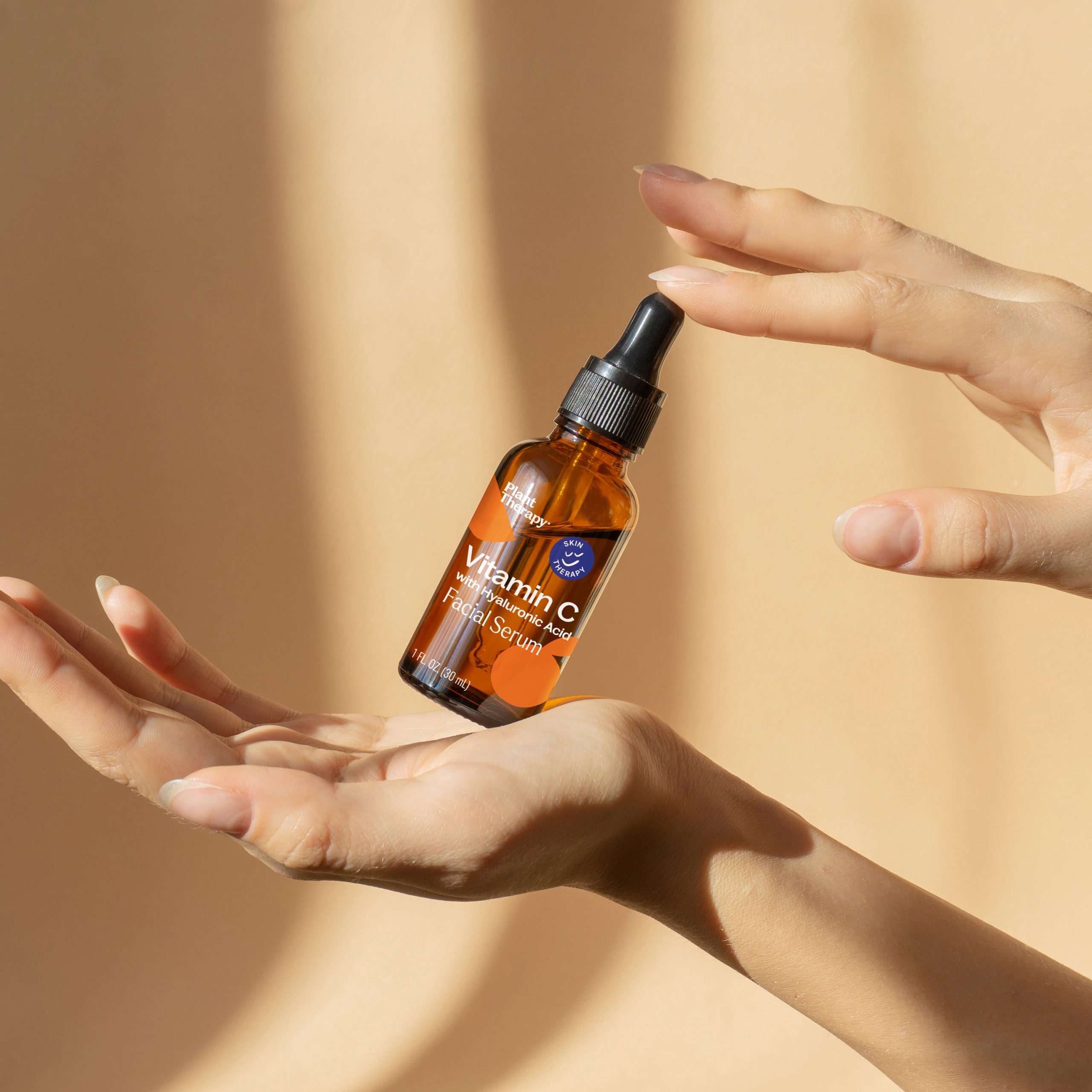 Vitamin_C_Serum-09.jpg
