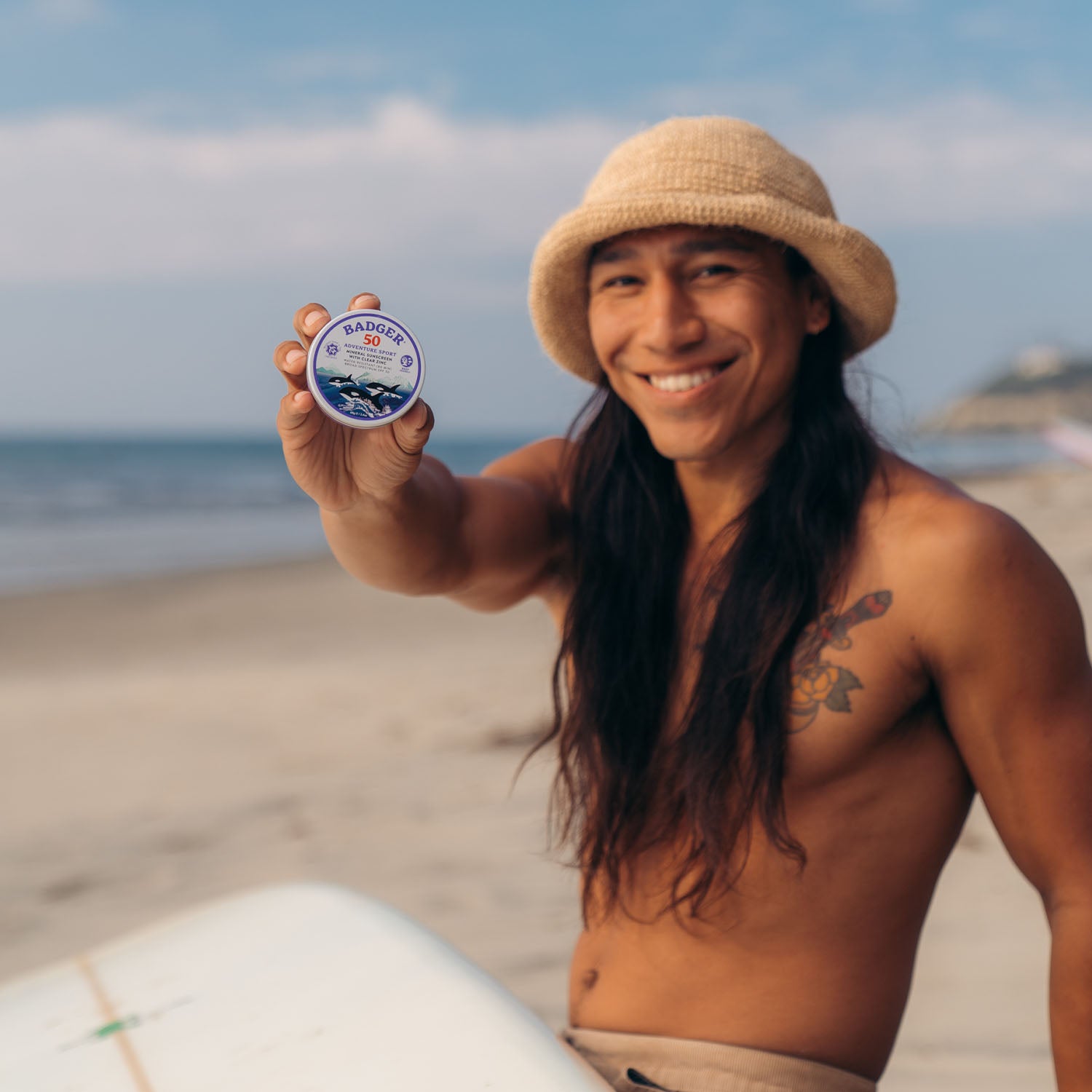 mineral-sunscreen-SPF50-tin-reef-safe-Badger-lifestyle-1.jpg