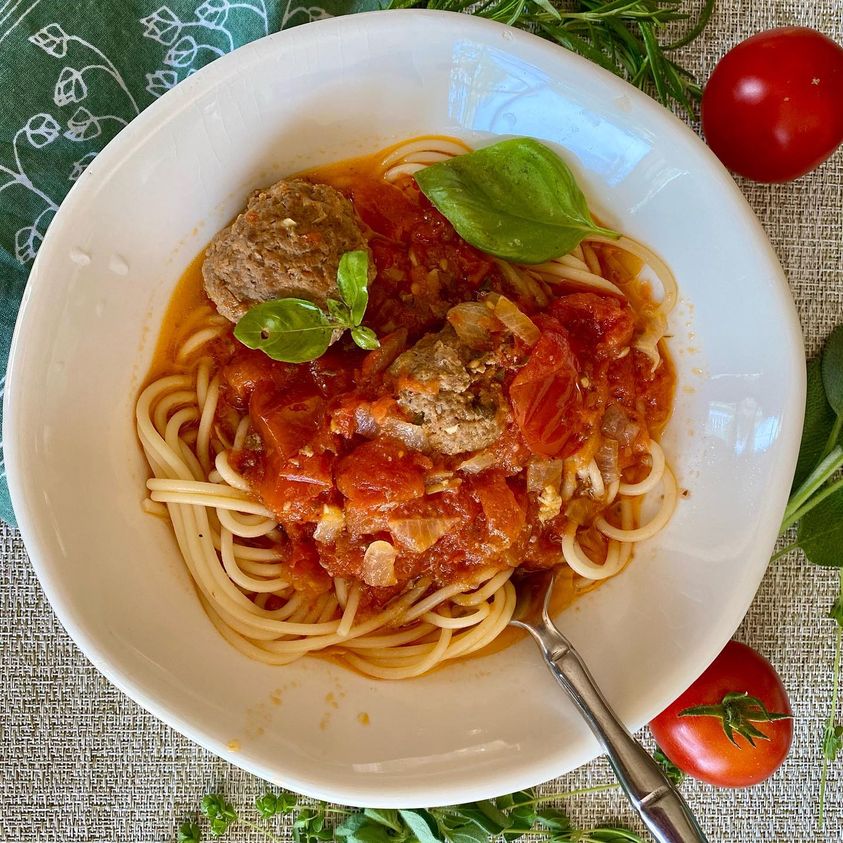 pastameatball_a72450d4-173a-4986-b2c2-b87d869c4d91.jpg